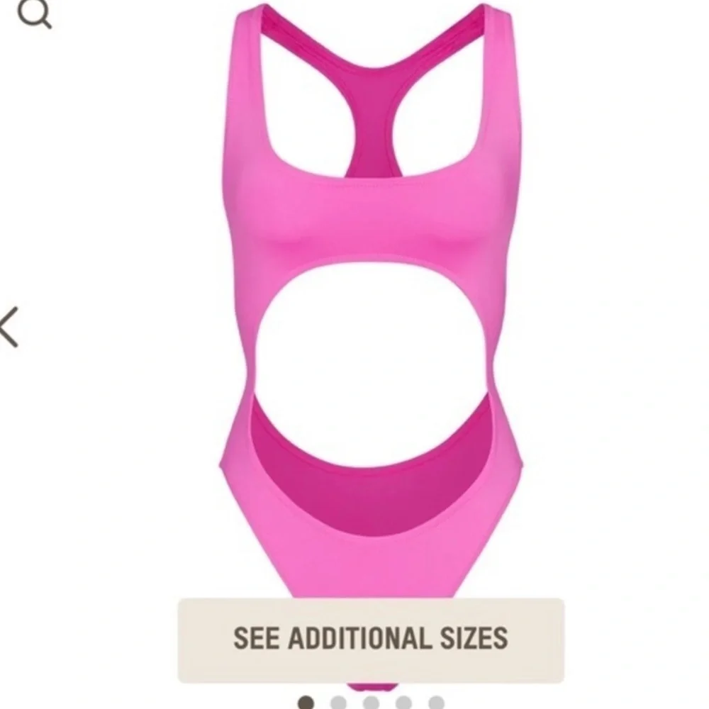 NWT SKIMS Signature swim cut out monokini taffy neon pink 3X